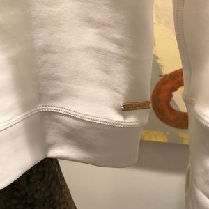 Alala athleisure sweatshirt